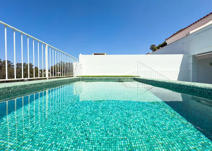 Willa Artola - Piscina Privada