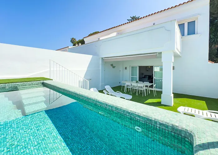 וילה Artola - Piscina Privada
